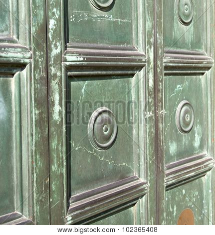 Busto Arsizio Abstract    Closed Wood I  Lombardy