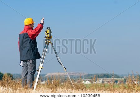 Surveyor Theodolite Worker