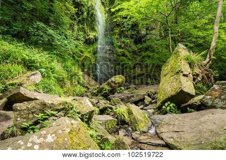 Mallyan Spout Waterfall