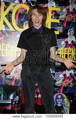LOS ANGELES - SEP 23:  Nick Azarian at the KODE Magazine October 2015 Issue Party at the The Well on September 23, 2015 in Los Angeles, CA