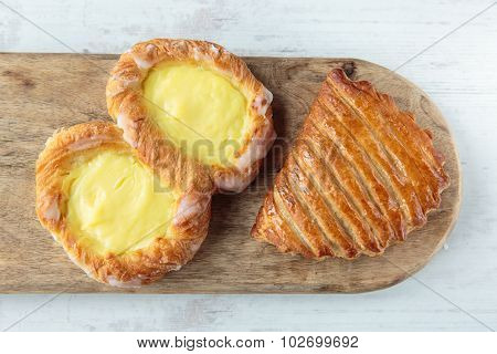 Huit Pastry