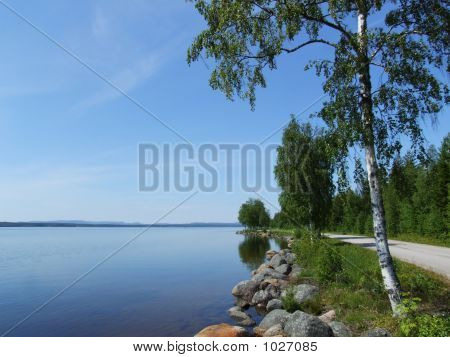Lake Dell