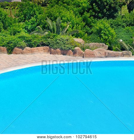 Outdoor Swimming Pool