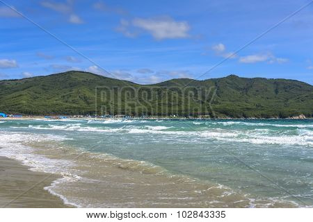 Turquoise lagoons .