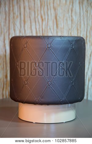 Leather round chair