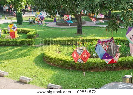 Zhongshan Guangdong China-sep 27,2015:different Lanterns Hanging In A Park In The Morning Of The Chi