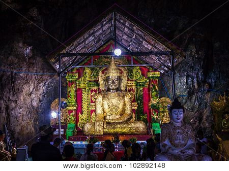 Peik Chin Myaung  holy cave ,Pyin U Lwin ,Myanmar