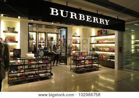 Burberry Store