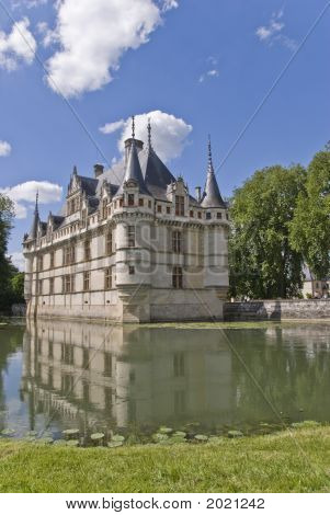 샤 또 아 제 르 히도, 프랑스