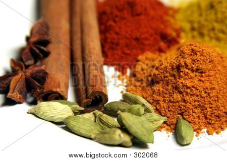 Spezie V. Close