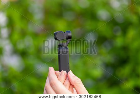 Close Up Picture Of Black Osmo Device, Pocket Camera - Ideal Tool For Travel Photography And Videogr