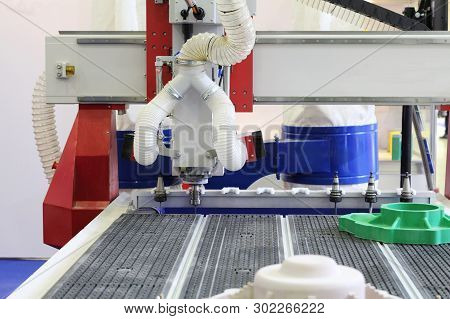 Cnc Milling Machine. Machine For High-quality Milling And Engraving Surfaces Of Parts. Milling And E