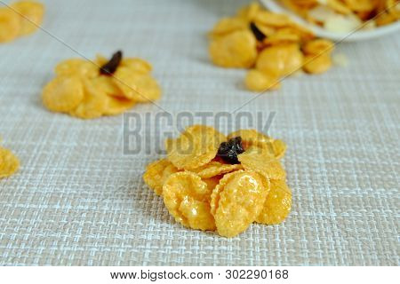 Corn Flakes On Background, Crunchy Breakfast, Crunchy Corn Flakes