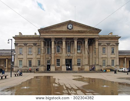 Huddersfield, Yest Yorkshire, United Kingdom - 20 May 2019: People In Saint Georges Square Huddersfi
