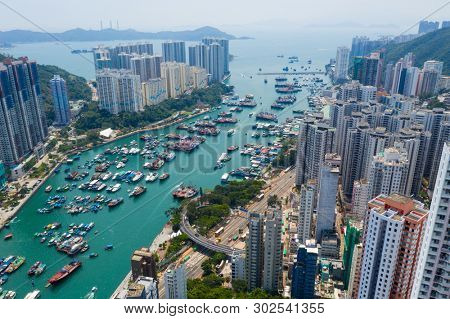 Aberdeen, Hong Kong 12 May 2019: Top down view of Hong Kong typhoon shelter in aberdeen