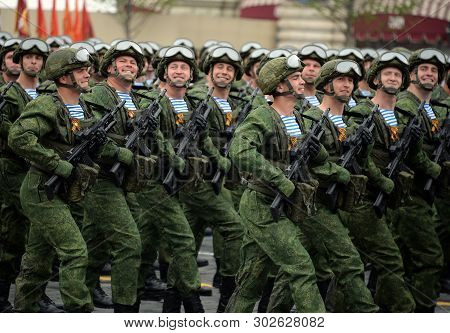 Moscow, Russia - May 9, 2019: Paratroopers Of The Kostroma 331st Guards Parachute Regiment During Th