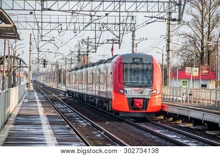 Russian Train Swallow. Passenger Train. . Russia Metallostroy March 8, 2019