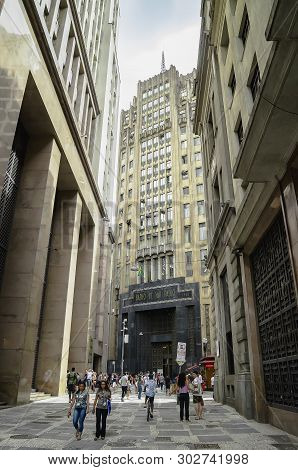 Sao Paulo Sp, Brazil - March 06, 2019: Old Building Of Bank Of Sao Paulo, Listed As Historical Herit