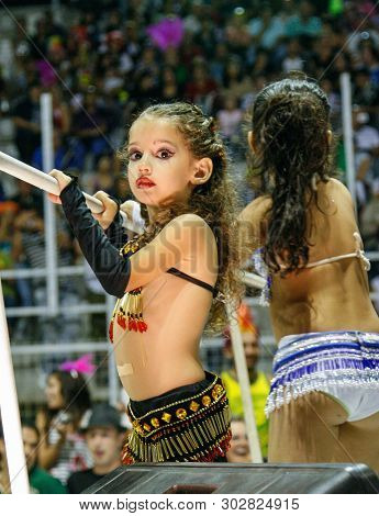 Gualeguaychu, Argentina - March 6 2011: Samba Dancers Appearing In The Carnival Parade One Of The Mo