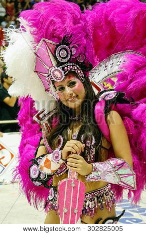Gualeguaychu, Argentina - March 6 2011: Samba Dancers Appearing In The Carnival Parade One Of The Mo
