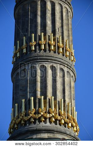 Berlin Victory Column Monument In Tiergarten Park