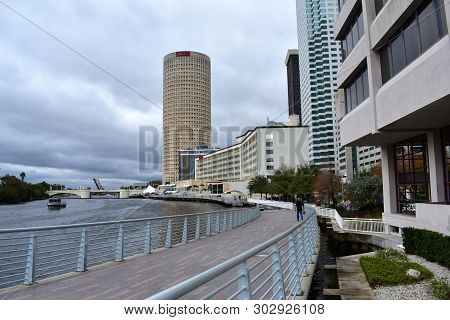 Tampa, Flordia, Usa - January 7, 2017: The Riverwalk In Downtown Tampa