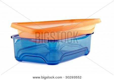 Mavi ve turuncu plastik konteyner