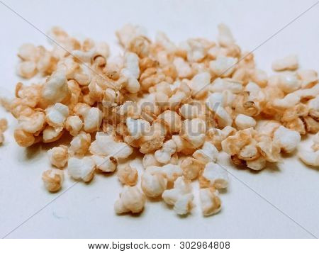 A Picture Of Sesame Seeds On White Background