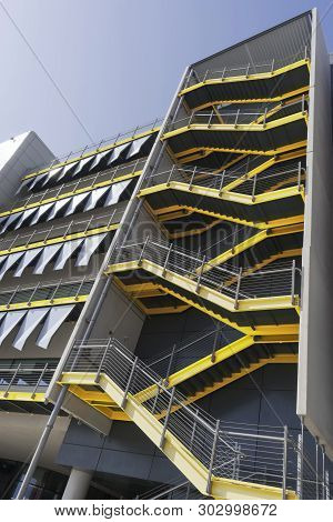 Abu Dhabi, United Arab Emirates - Jun., 2018: Siemens Headquarters In Masdar City. Innovations In Mo