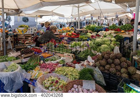 Campo De Fiori / Rome / Italy - July 03, 2019: Fair In Campo De Fiori In Rome, Open Space In Front O