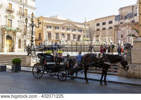 Sicilian Cart In Via Maqueda In The Historic Center Of Palermo