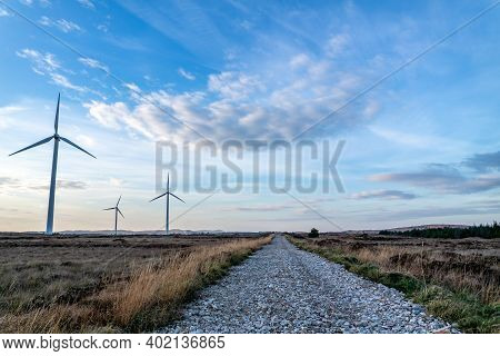 Portnoo , Ireland - December 06 2020 : The Loughderryduff Windfarm Is Producing Between Ardara And P