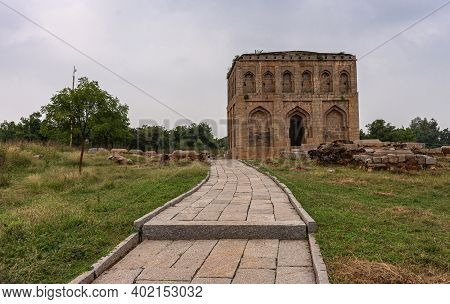 Kadirampura, Karnataka, India - November 5, 2013: Dargah And Tombs. Path Leading To Islamic Shrine U