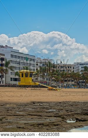 Lanzarote, Spain-january 15, 2020: Playa Del Reducto In City Of Arrecife On The Island Of Lanzarote,
