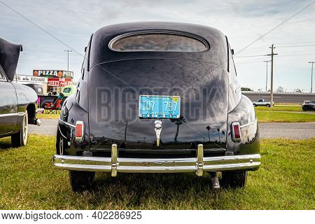Daytona Beach, Fl - November 29, 2020: 1941 Ford Super Deluxe At A Local Car Show.
