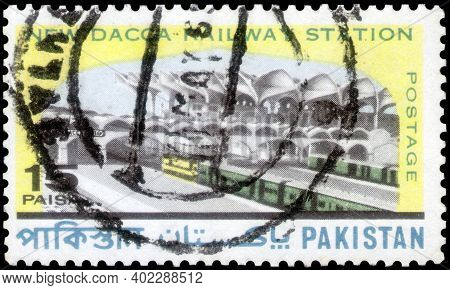 Saint Petersburg, Russia - November 12, 2020: Postage Stamp Issued In The Pakistan With The Image Of