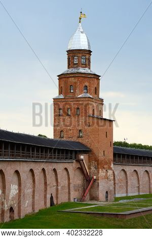 Veliky Novgorod, Koku Red Brick Tower In The Citadel