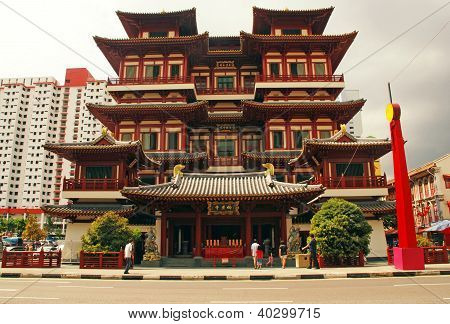 Singapore, Chinatown, Buddha Tooth Relic Temple