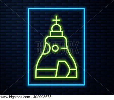 Glowing Neon Line The Tsar Bell In Moscow Monument Icon Isolated On Brick Wall Background. Vector