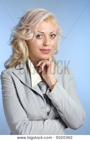 Positiv Blond kvinde