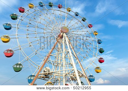Giant Ferris Wheel