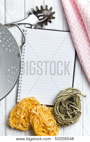 the blank recipe book with pasta tagliatelle