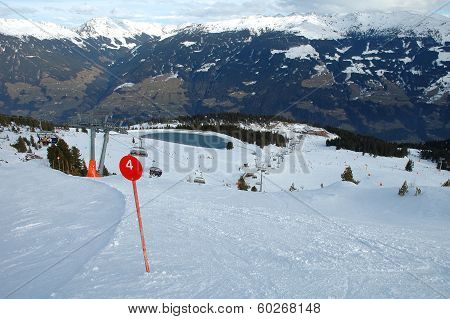Ski Slope And Slope Number Sign