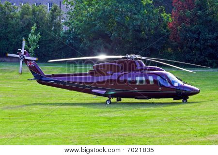 Helicóptero