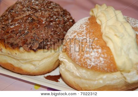 cruller