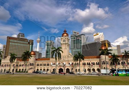 Kuala Lumpur city skyline and Sultan Abdul Samad Building
