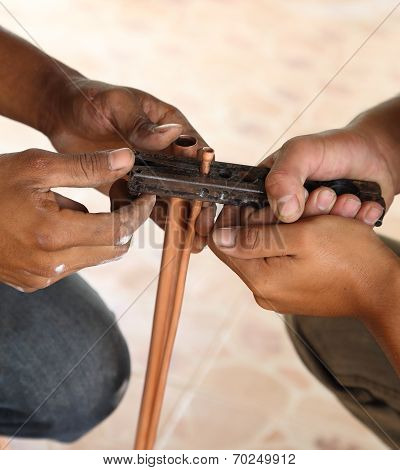 Expanding Copper Pipe