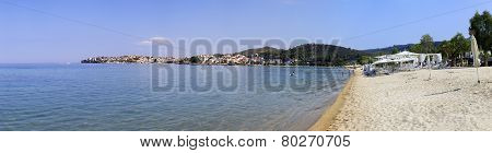 Beach in Neos Marmaras