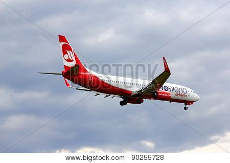 Air Berlin Boeing 737