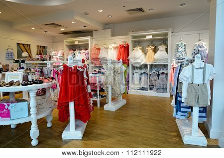 SINGAPORE - NOVEMBER 08, 2015: interior of The Shoppes at Marina Bay Sands. The Shoppes at Marina Bay Sands is one of Singapore's largest luxury shopping malls